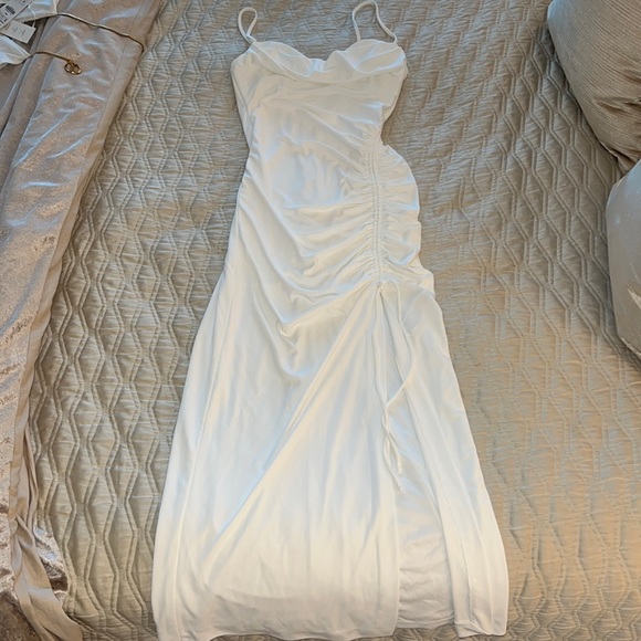 Zara ruched midi dress - Picture 2 of 2